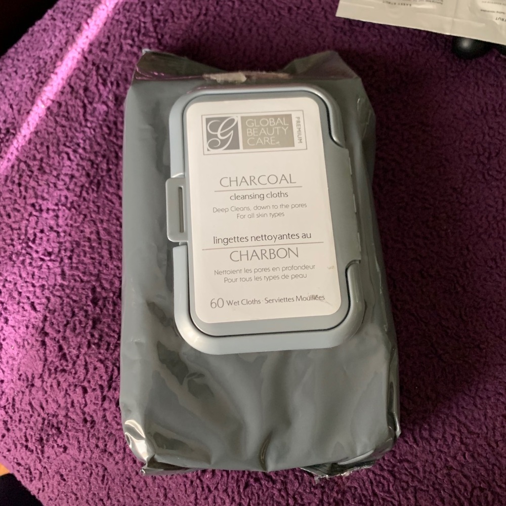 Choose 1 & its Free with any purchase from closet